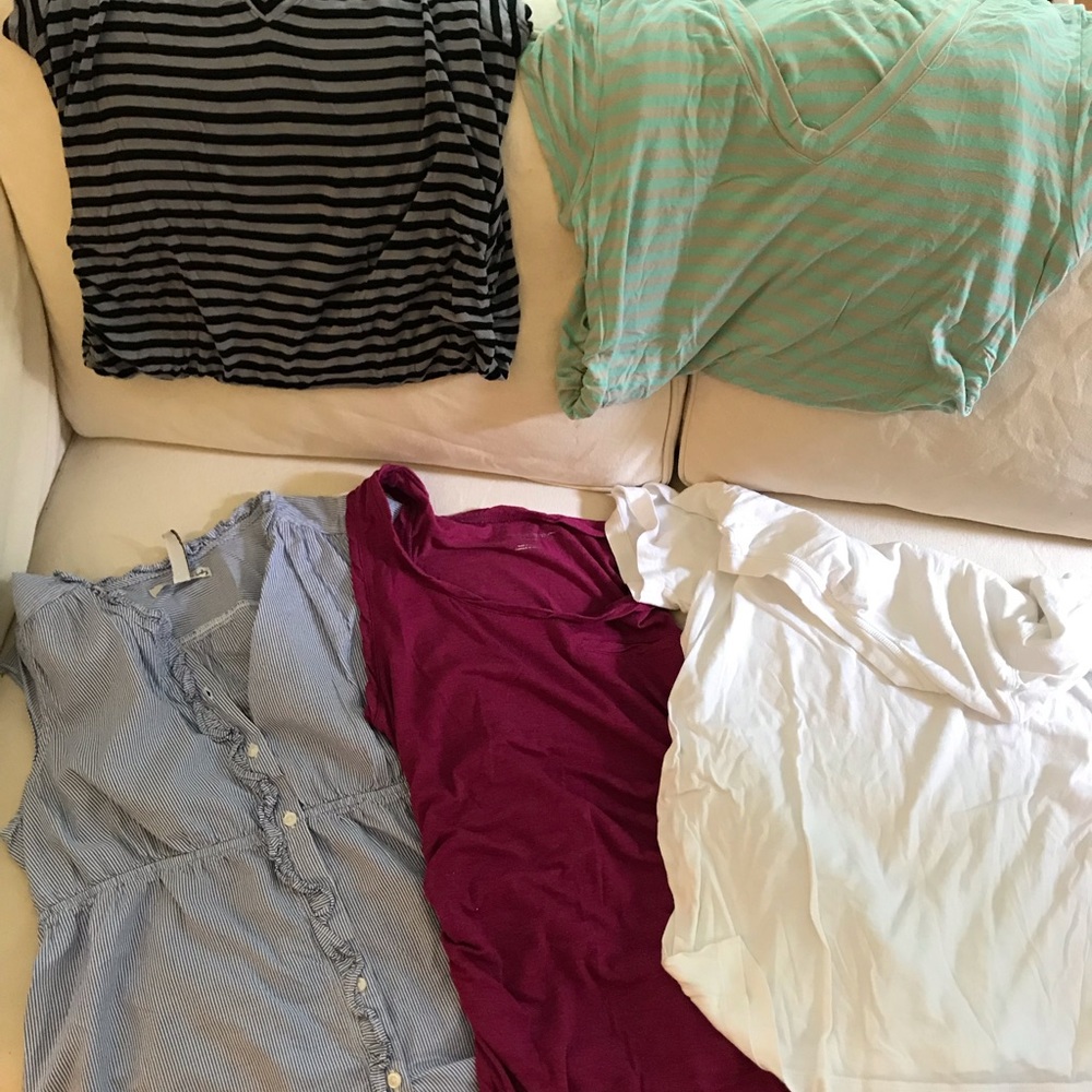 Maternity top lot